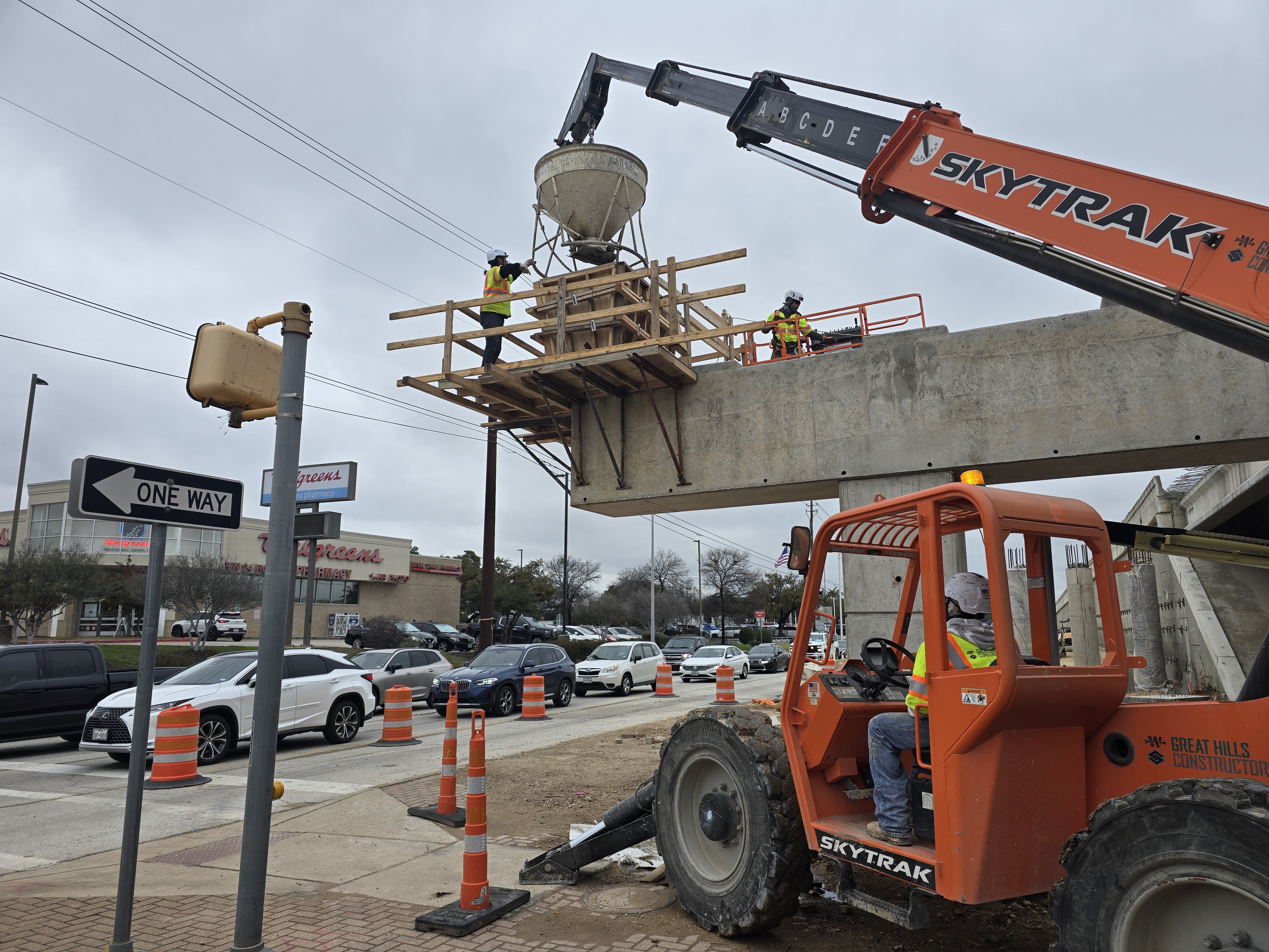 Construction crews can be pour a decorative capital on the bridge bent cap.